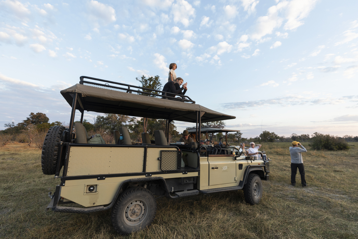 Understanding Safari Vehicles: Choosing the Right Mode of Transportation